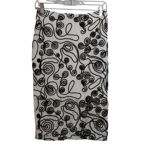 Entry Black and White Swirl Embroidered Lace Pencil Skirt Neutral Chic Size M
